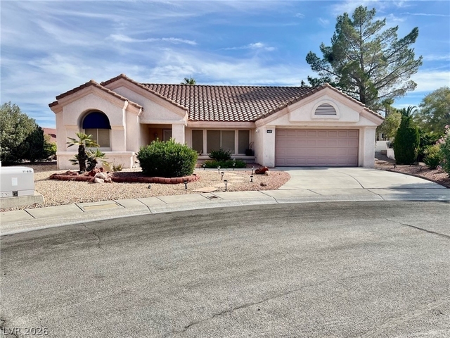 2404 Floyd Court - Photo 1