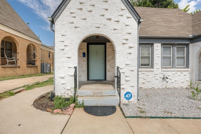 2835 Nw 22nd Street - Photo 1