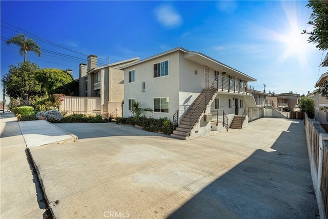 1906 Carnegie Lane - Photo 1