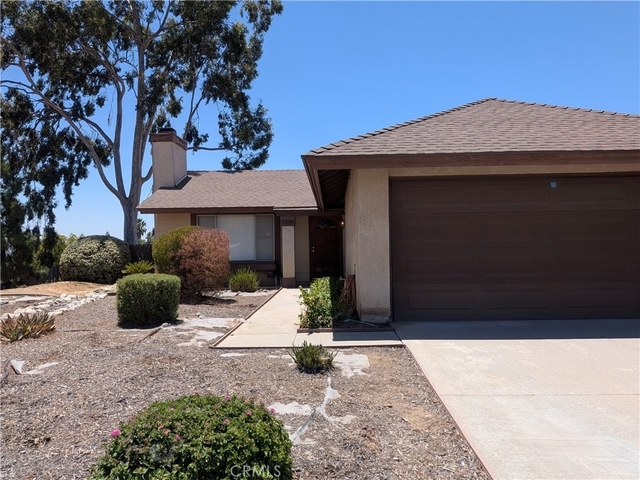 22665 Ashford - Photo 1