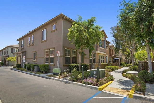 10667 Golden Willow - Photo 1