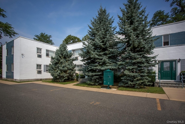 40 Broadway - Photo 1