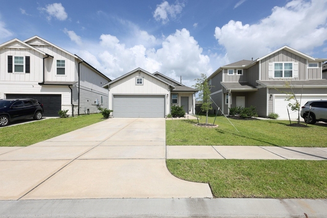 17922 Plow Beam Drive - Photo 1