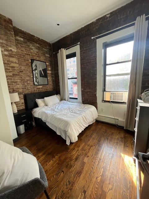 509 East 87th Street - Photo 1