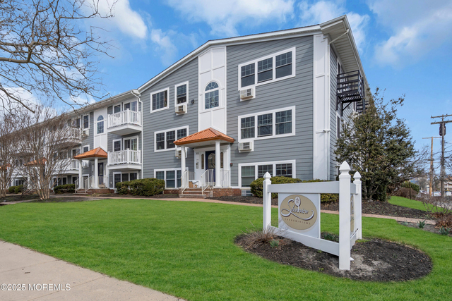 307 4th Avenue - Photo 1