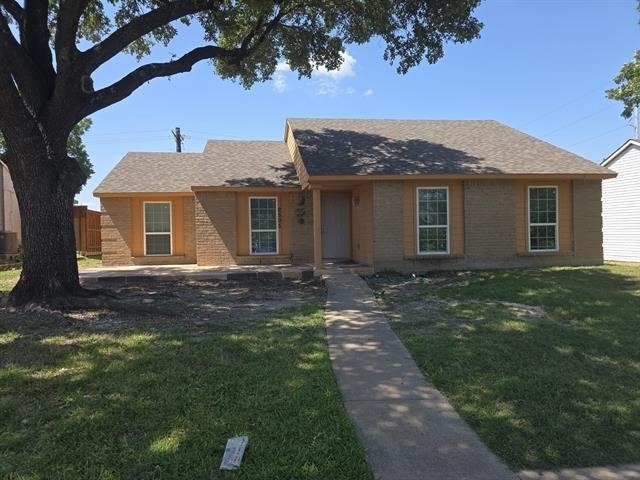 2505 Western Drive - Photo 1
