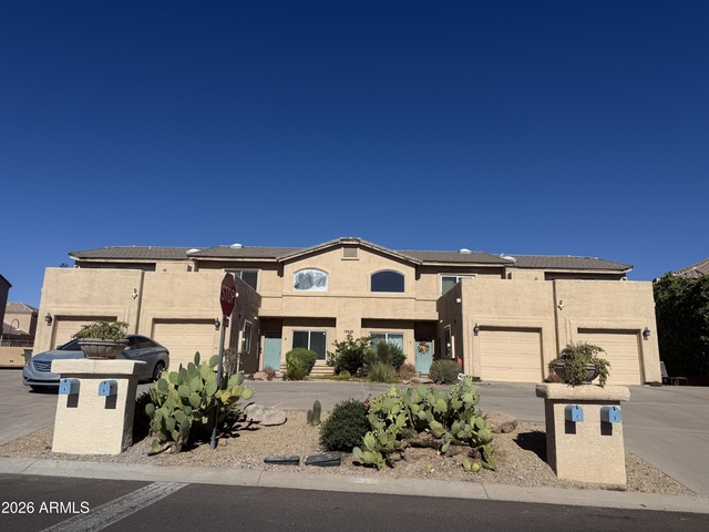 12820 N Mountainside Drive - Photo 1