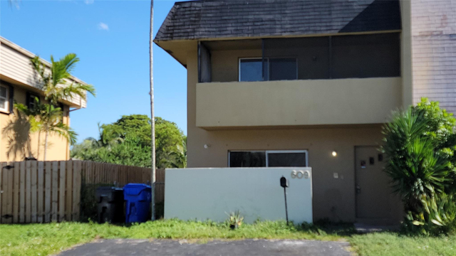 609 Sw 79th Terrace - Photo 1