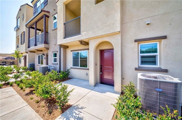11502 Artesia - Photo 1