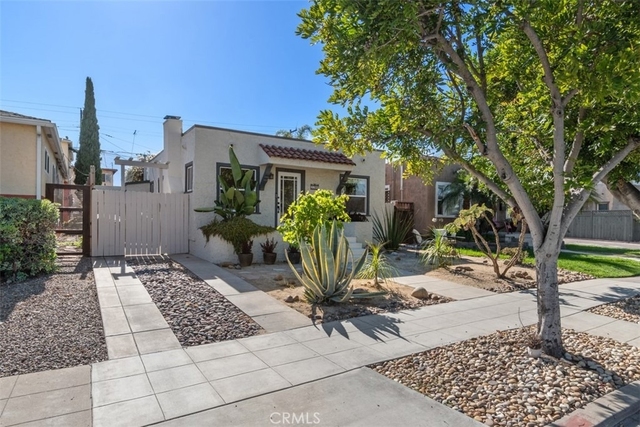 3390 Herman Avenue - Photo 1