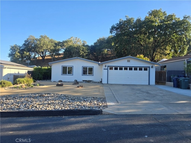2510 Bridle Trail - Photo 1