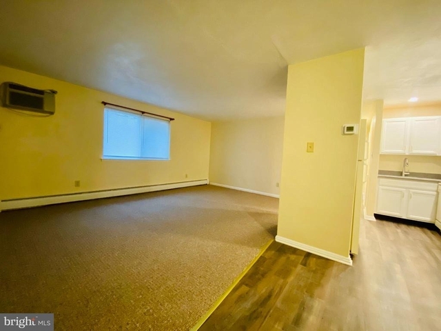 120 N Penn Street - Photo 1