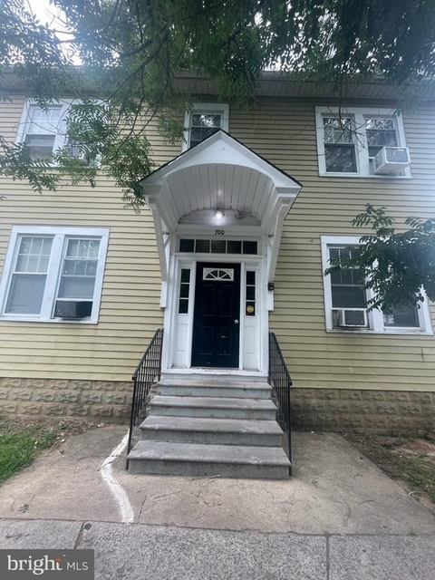 700 Hunter Street - Photo 1