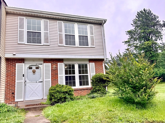 11 Dufief Court - Photo 1