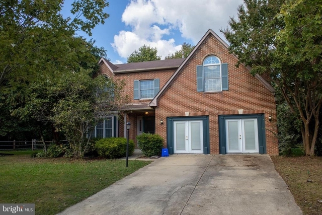 5911 Herring Court - Photo 1