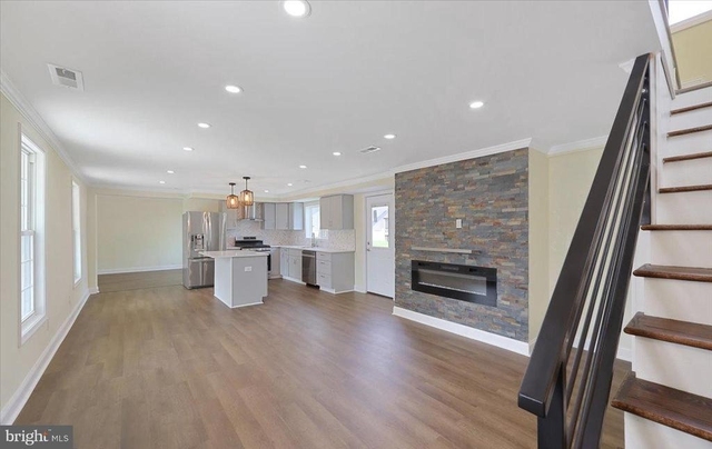 3524 Meadowside - Photo 1