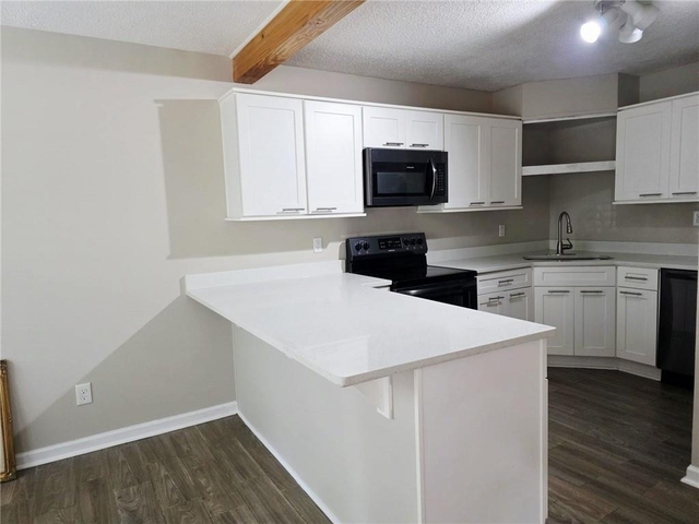 3363 Columbia Trace - Photo 1