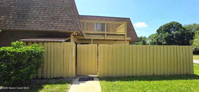 1642 S Park Avenue - Photo 1