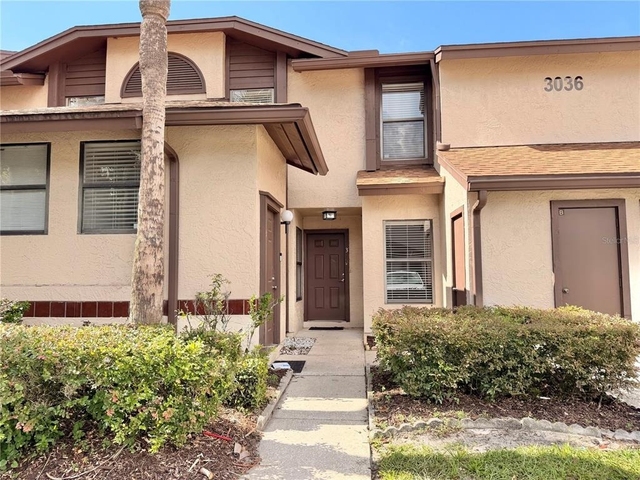 3036 S Semoran Boulevard - Photo 1