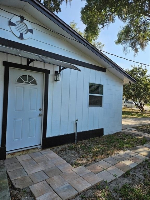 345 N Thompson Road - Photo 1