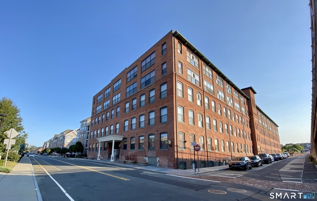 145 Canal Street - Photo 1