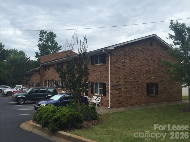 2033 Oakdale Road - Photo 1
