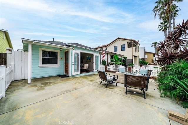 218 11 Th Street - Photo 1