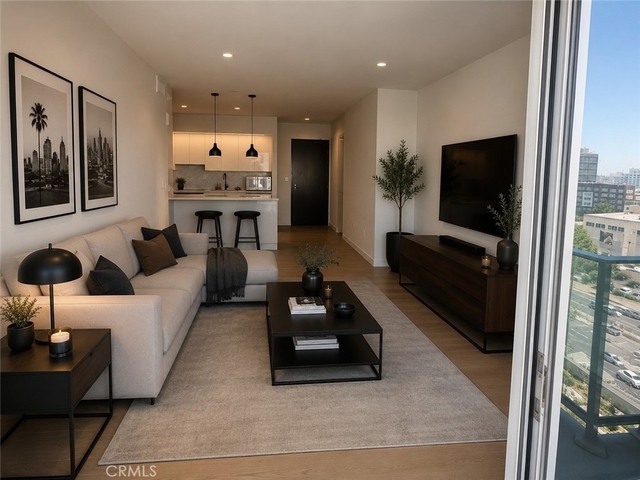 1050 S Grand - Photo 1