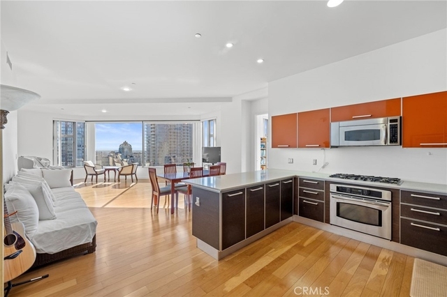 801 S Grand - Photo 1