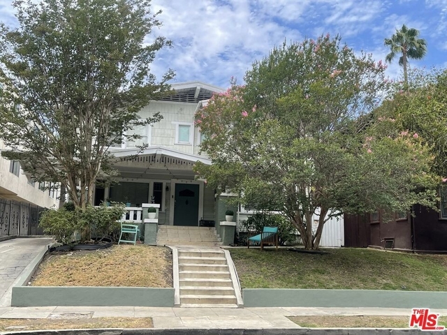 305 S Norton Avenue - Photo 1