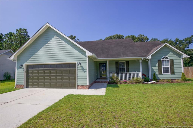 112 Raymond Street - Photo 1