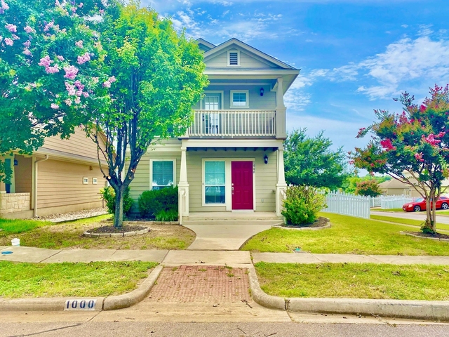 1000 Berry Bend Path - Photo 1