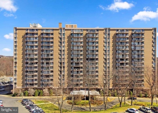 6100 Westchester Park Drive - Photo 1