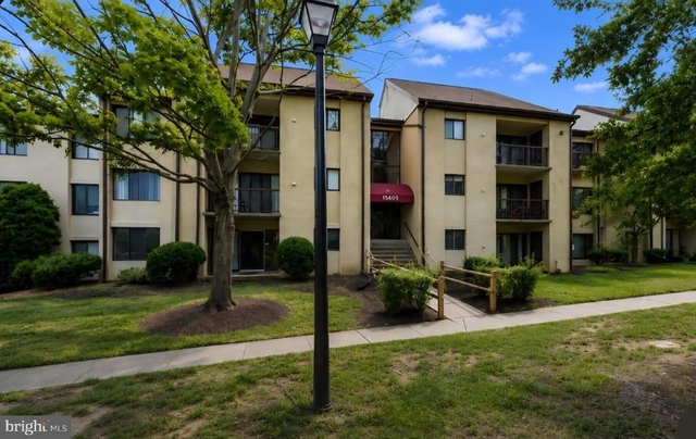 15609 Dorset Road - Photo 1