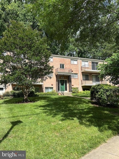 10618 Kenilworth Avenue - Photo 1