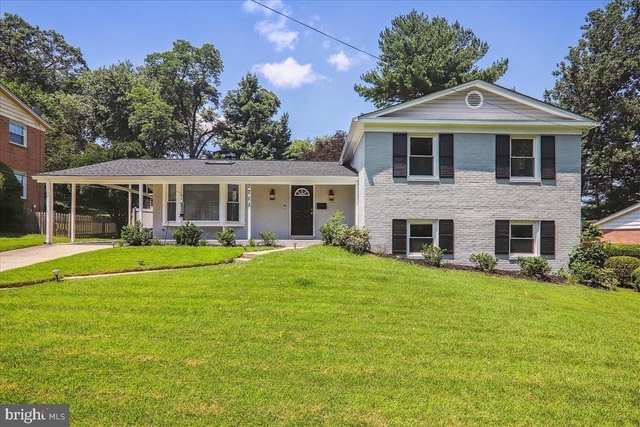 2711 Weller Road - Photo 1
