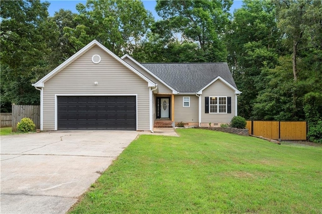 141 Poplar Way - Photo 1