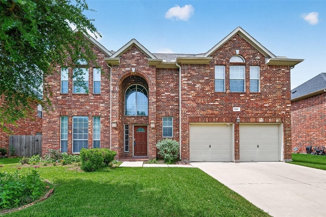 8811 Sun Haven Lane - Photo 1