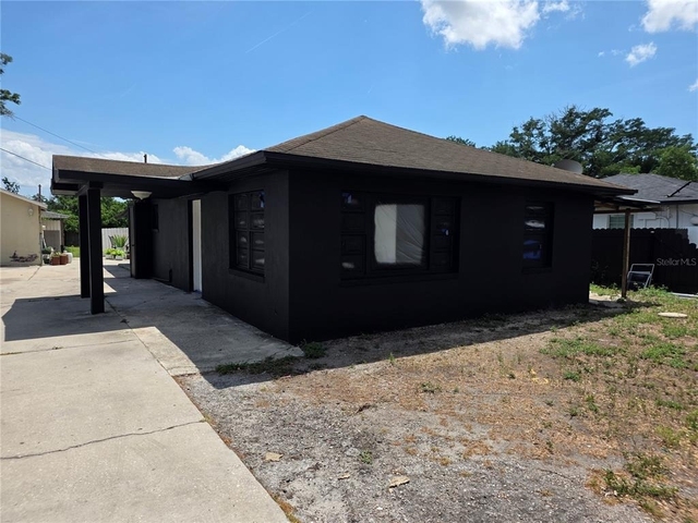 3422 Idlewild Avenue - Photo 1
