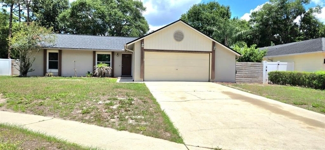 1340 Paradise Lane - Photo 1