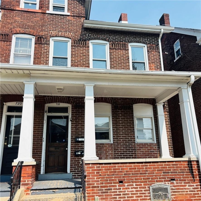 718 Linden Street - Photo 1