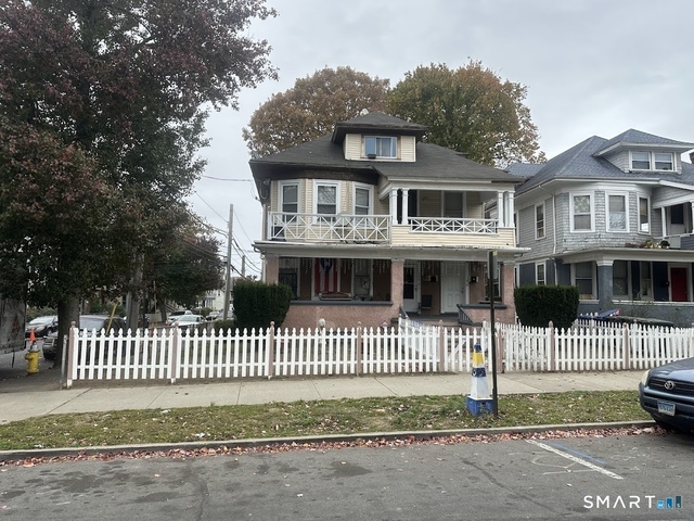 358 Park Avenue - Photo 1