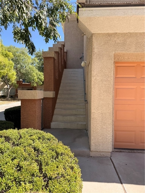 830 Cozette Court - Photo 1