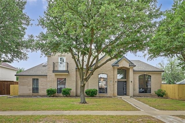 2735 Water Oak Drive - Photo 1