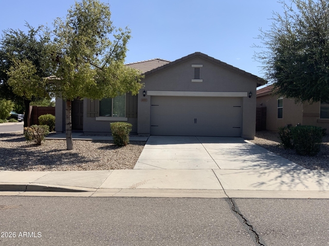 4337 W Crescent Road - Photo 1