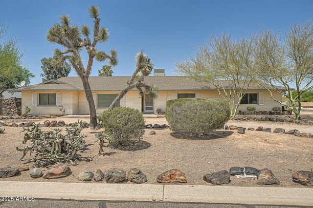 6220 E Gold Dust Avenue - Photo 1