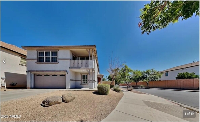 2246 E Bowker Street - Photo 1