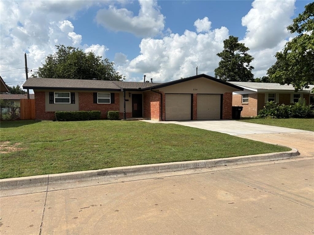 624 Sw 12th Street - Photo 1