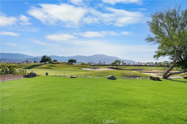 68 Royal Saint Georges Way - Photo 1