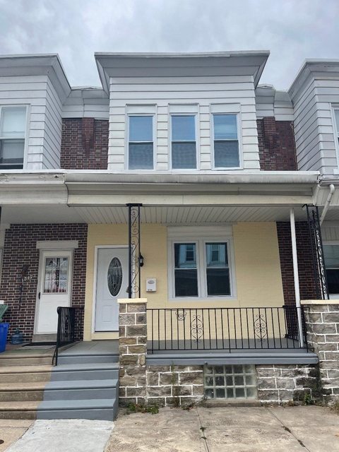 4044 Dexter Street - Photo 1